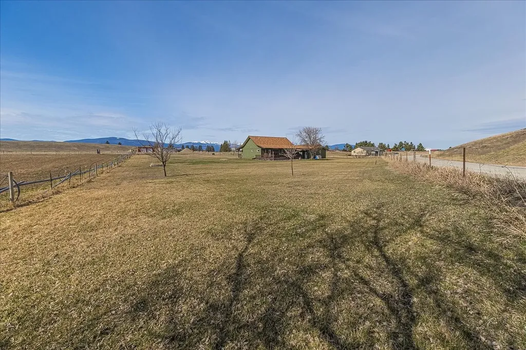 996 Airport Road Eureka MT 59917