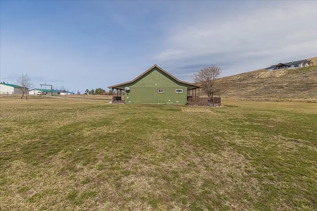 996 Airport Road Eureka MT 59917