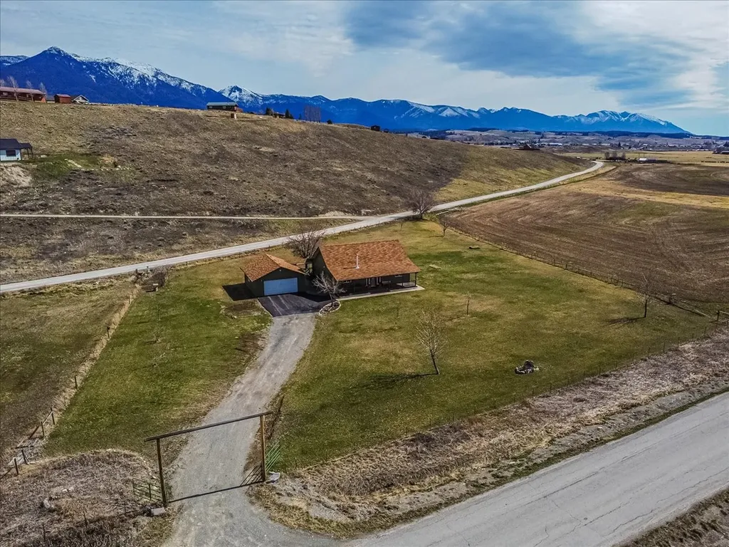 996 Airport Road Eureka MT 59917