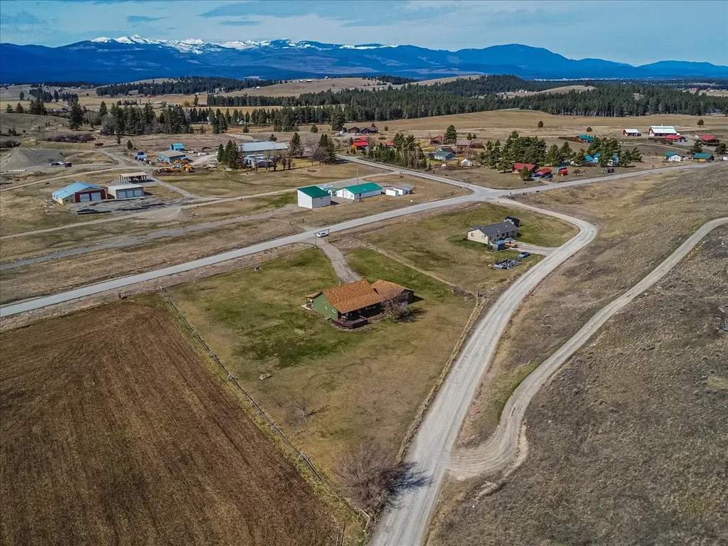996 Airport Road Eureka MT 59917