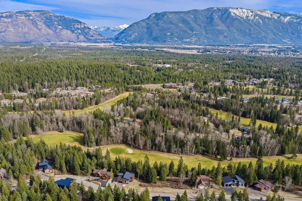 315 Gleneagles Trail Columbia Falls MT 59912