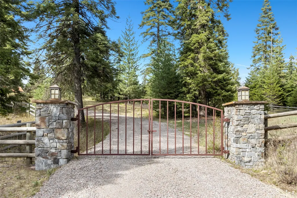 427 Coyote Meadow Trail Kalispell MT 59901