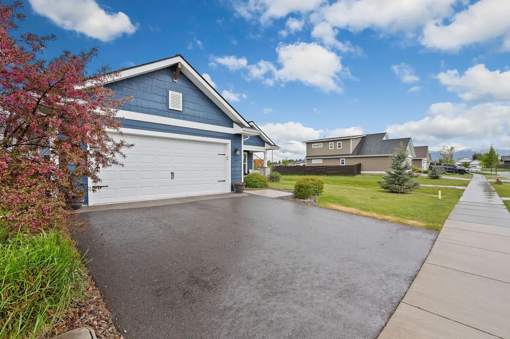 145 Silvertip Trail Kalispell MT 59901