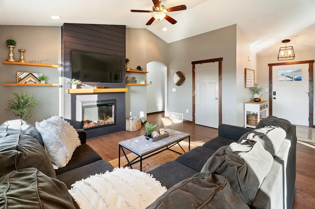 1225 Powder River Court Helena MT 59602
