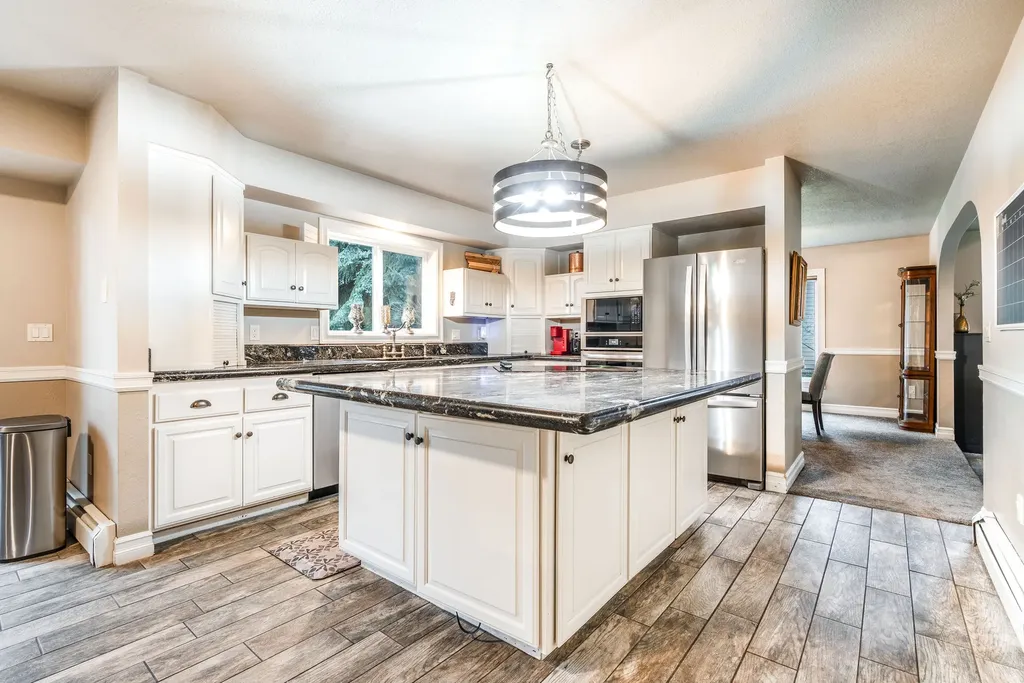 163 Crestview Drive Bigfork MT 59911