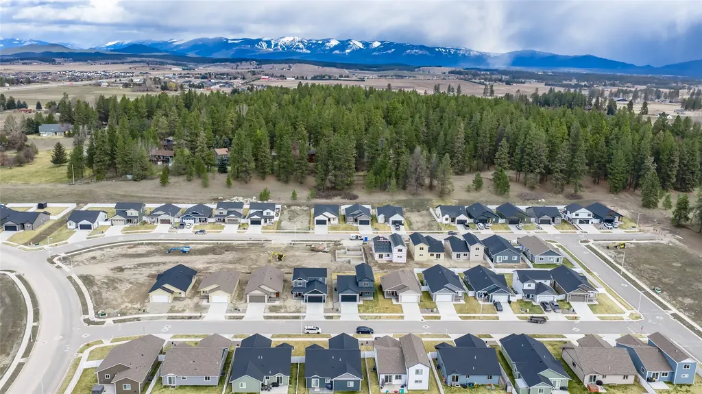 533 Pheasant Lane Kalispell MT 59901