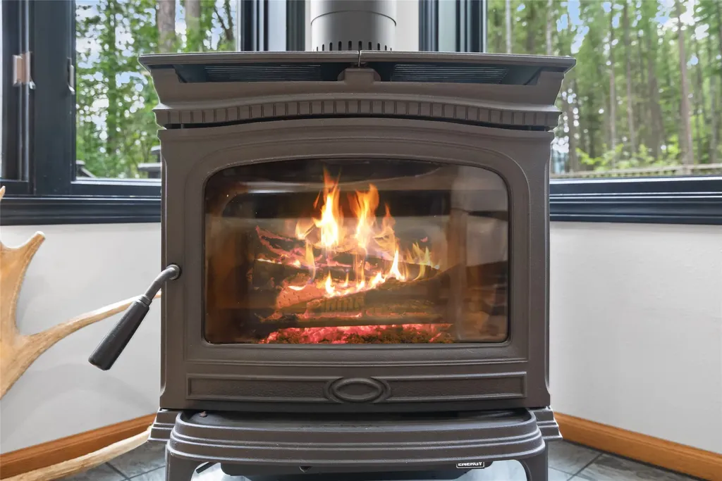 1980 E Lakeshore Drive Whitefish MT 59937