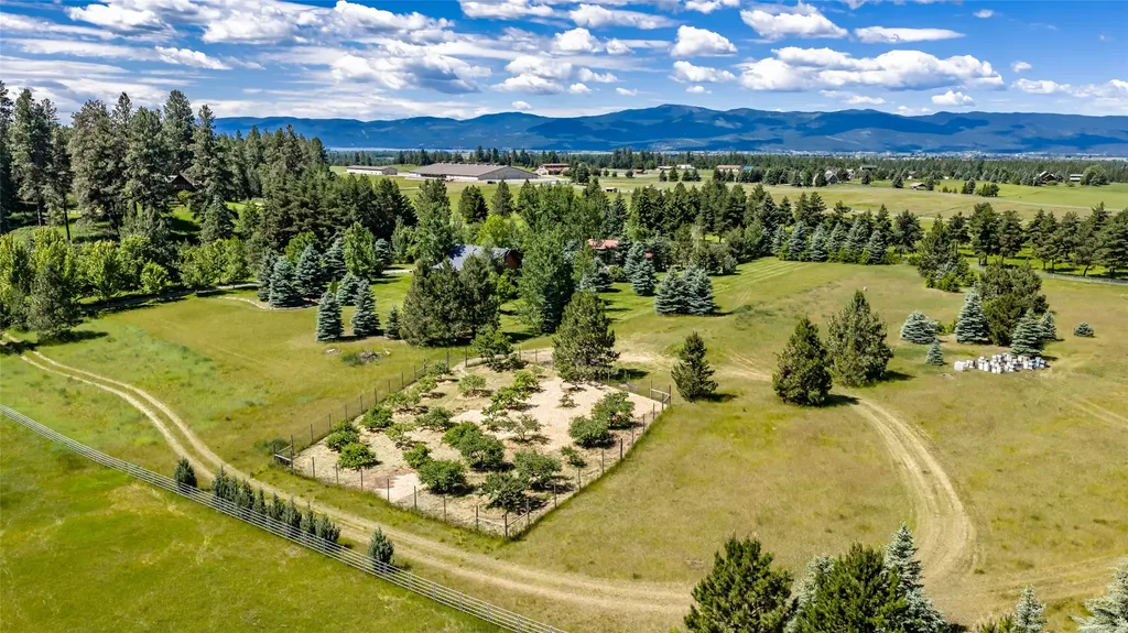 182 Moondance Trail Bigfork MT 59911