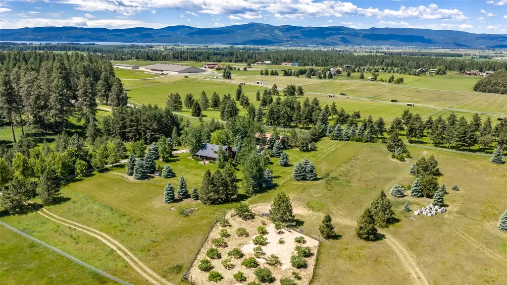 182 Moondance Trail Bigfork MT 59911