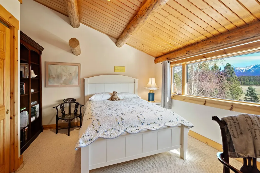 182 Moondance Trail Bigfork MT 59911
