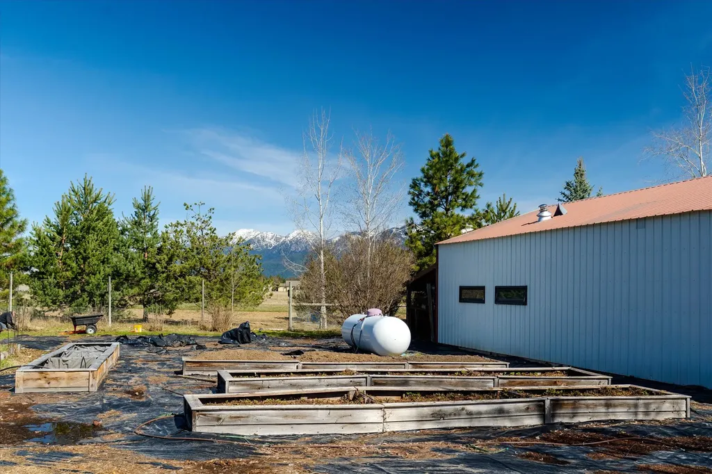182 Moondance Trail Bigfork MT 59911