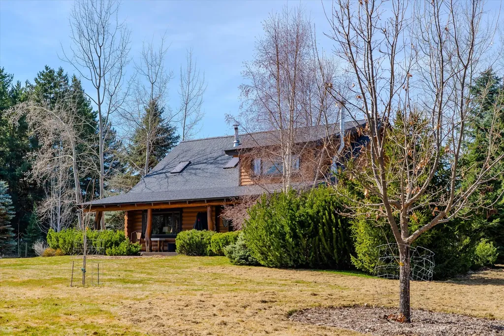 182 Moondance Trail Bigfork MT 59911