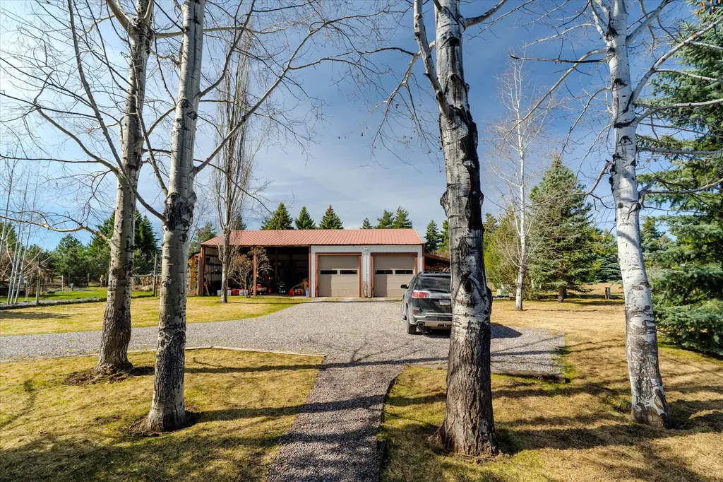 182 Moondance Trail Bigfork MT 59911