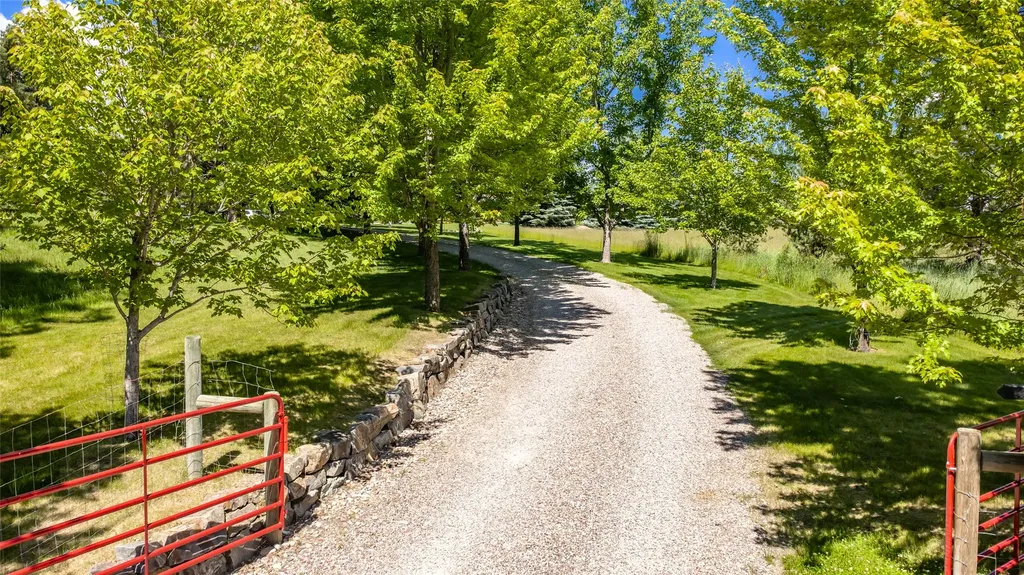 182 Moondance Trail Bigfork MT 59911