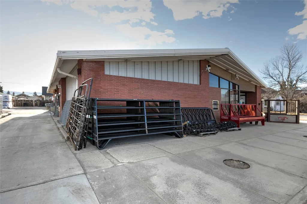 401 Milwaukee Avenue Deer Lodge MT 59722