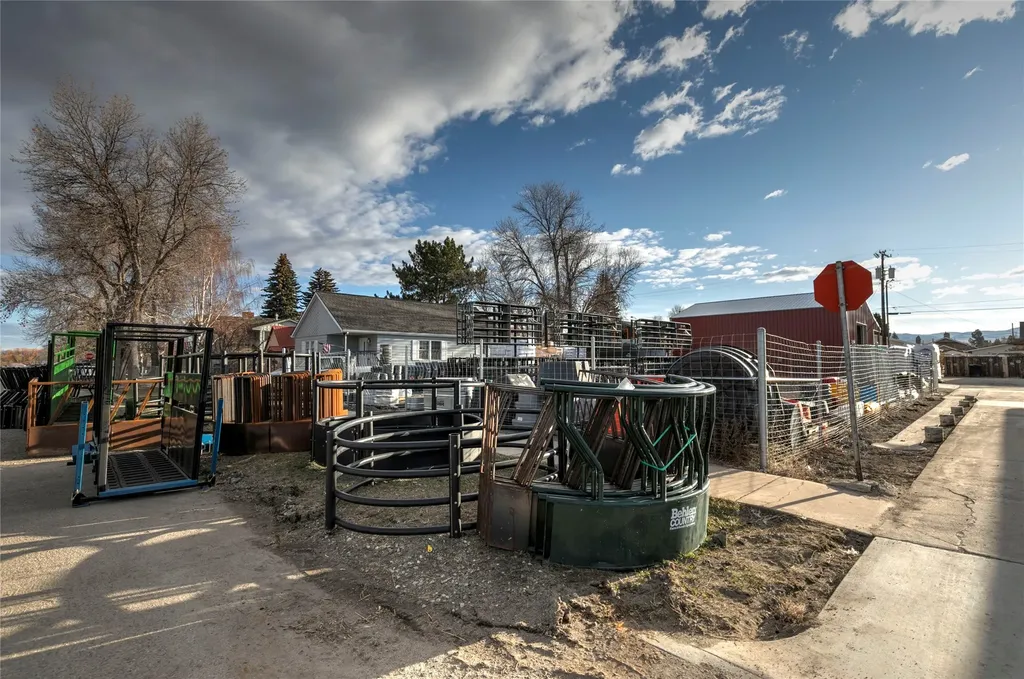 401 Milwaukee Avenue Deer Lodge MT 59722