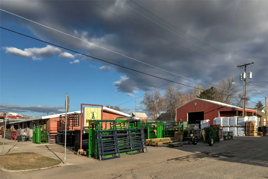 401 Milwaukee Avenue Deer Lodge MT 59722