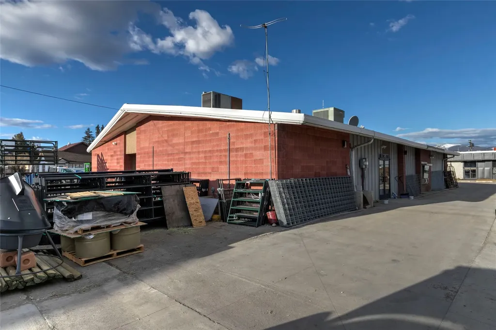 401 Milwaukee Avenue Deer Lodge MT 59722