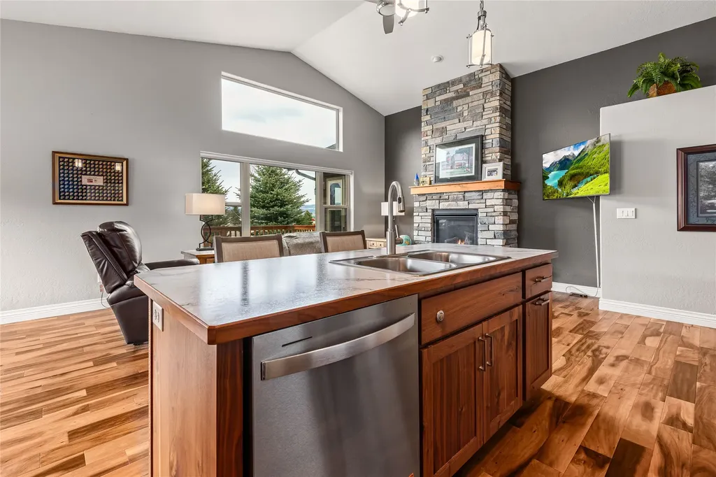 15 Success Court Stevensville MT 59870