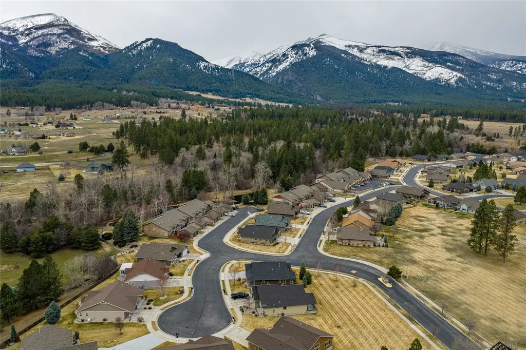 15 Success Court Stevensville MT 59870