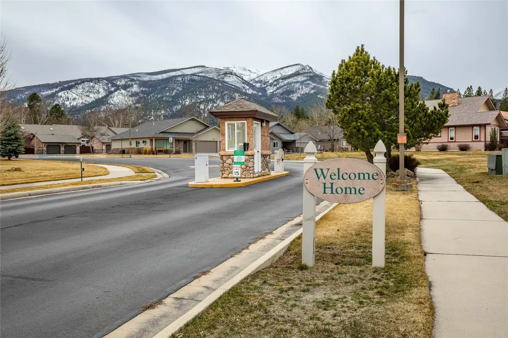 15 Success Court Stevensville MT 59870