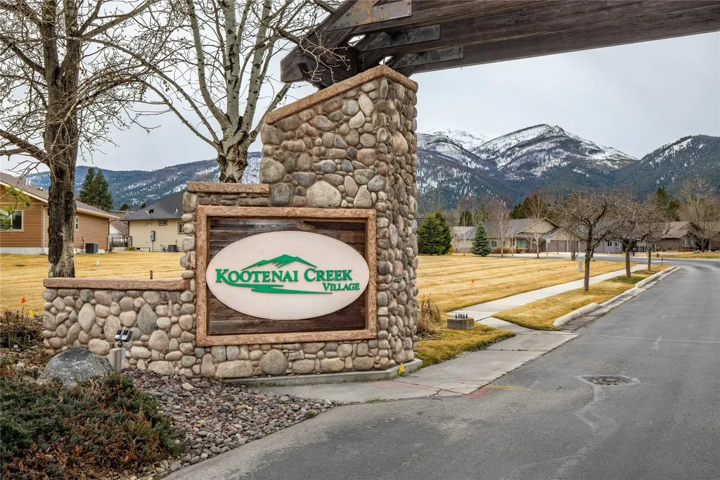 15 Success Court Stevensville MT 59870