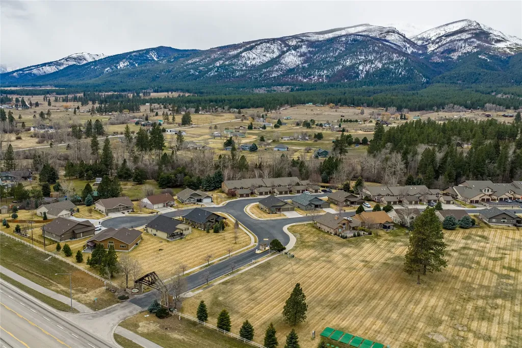 15 Success Court Stevensville MT 59870