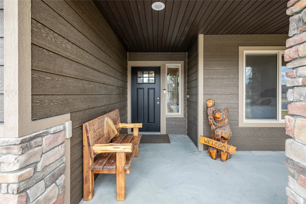 15 Success Court Stevensville MT 59870