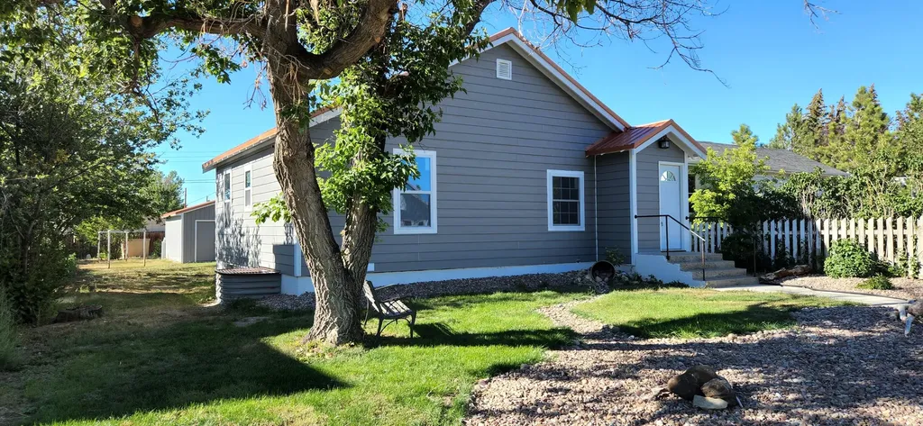 126 3rd Avenue NW Cut Bank MT 59427