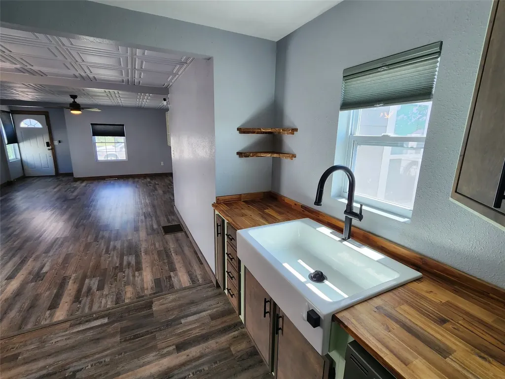 126 3rd Avenue NW Cut Bank MT 59427
