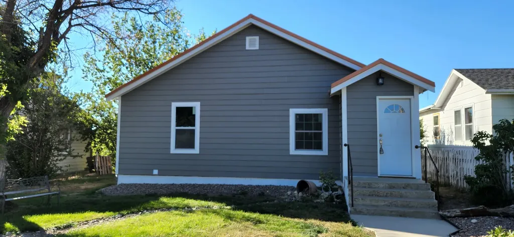 126 3rd Avenue NW Cut Bank MT 59427