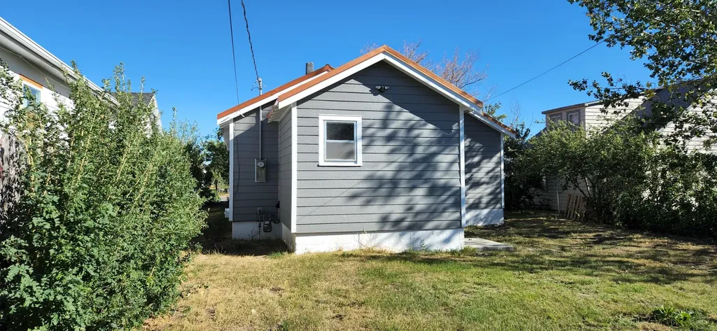 126 3rd Avenue NW Cut Bank MT 59427