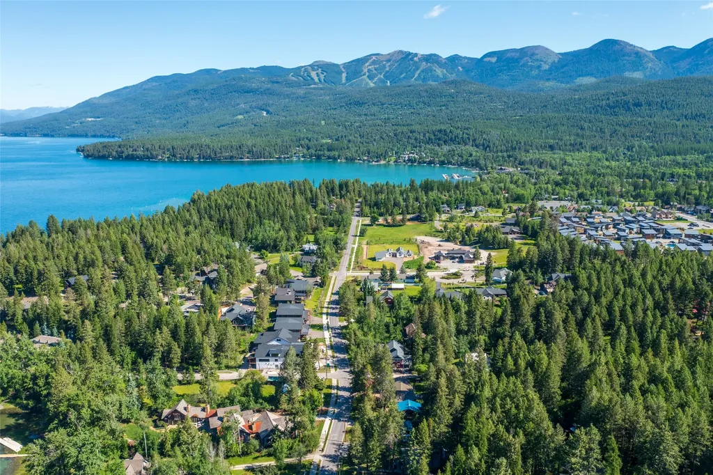 435 Dakota Avenue Whitefish MT 59937