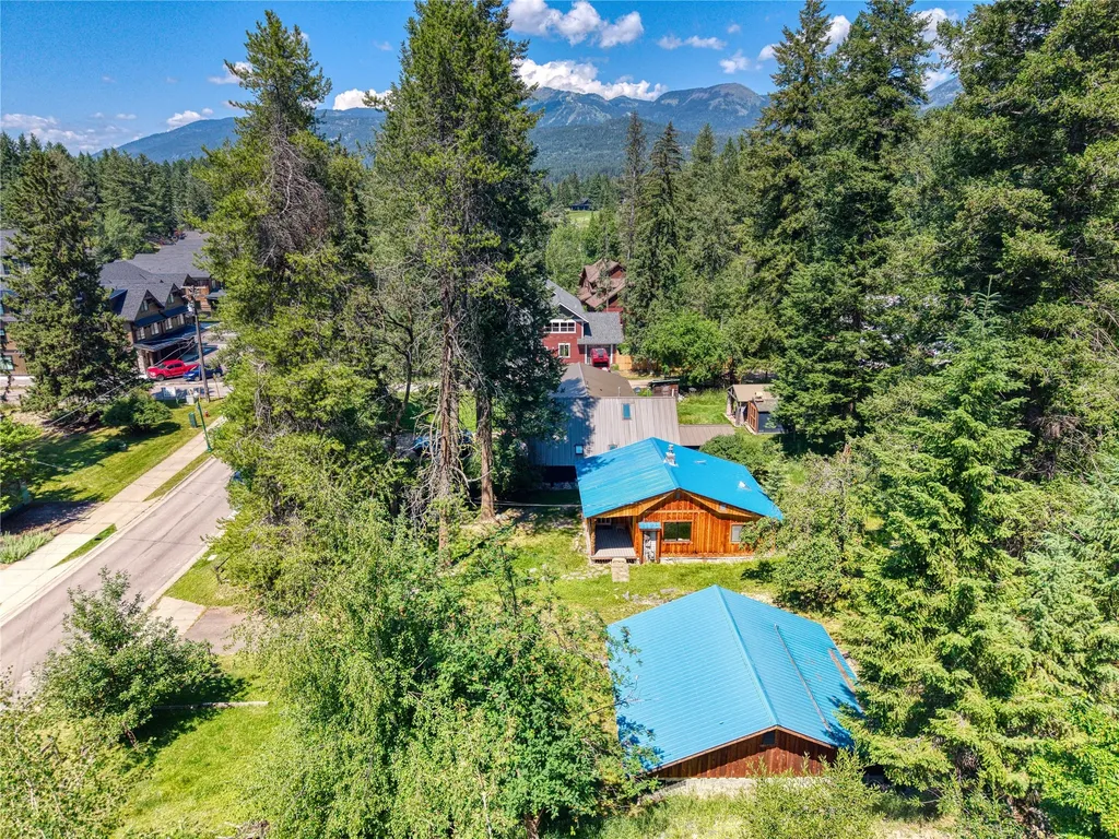 435 Dakota Avenue Whitefish MT 59937