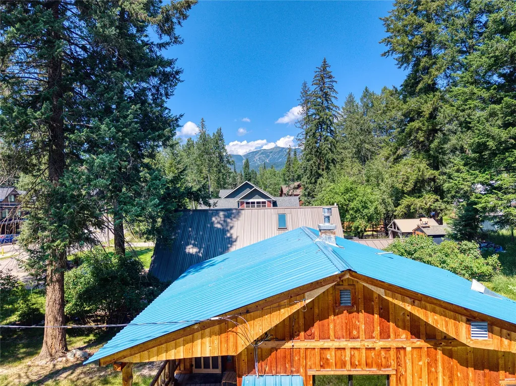 435 Dakota Avenue Whitefish MT 59937