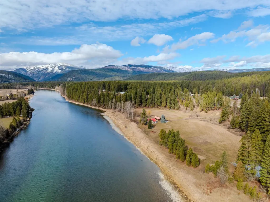 1165 Kootenai River Road Libby MT 59923