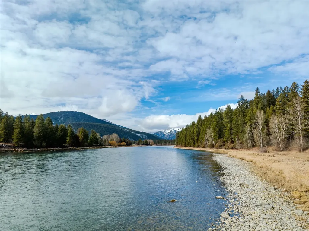 1165 Kootenai River Road Libby MT 59923