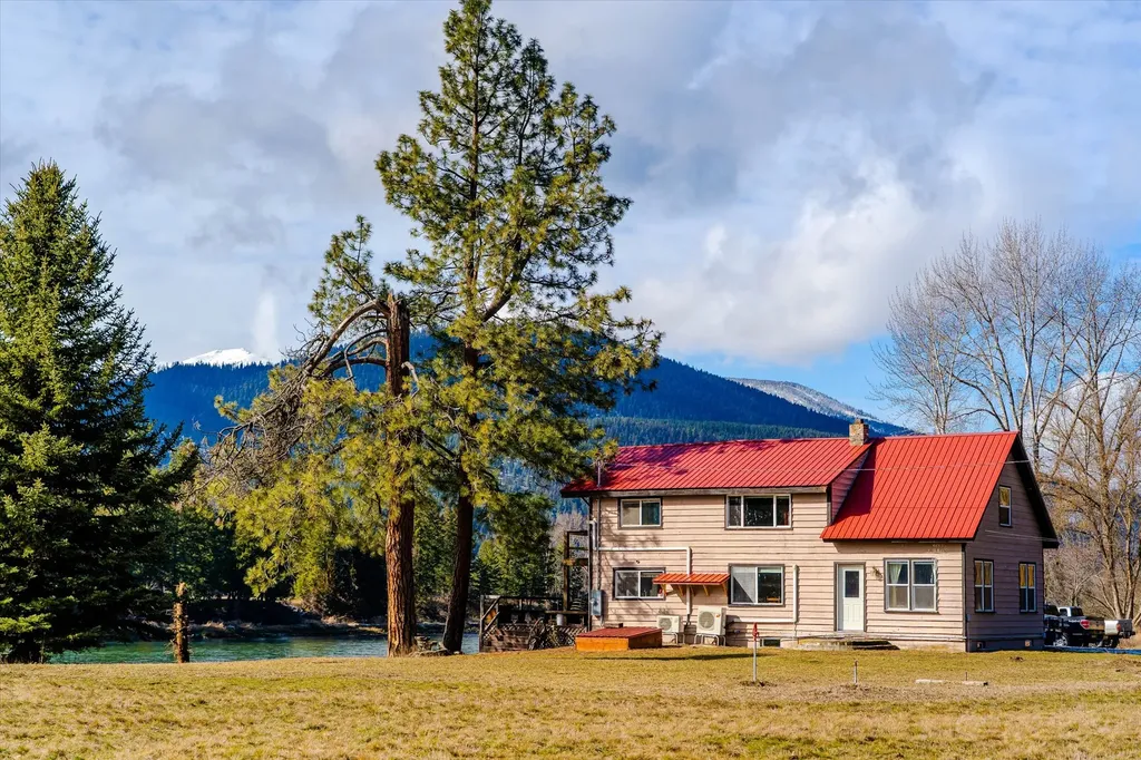 1165 Kootenai River Road Libby MT 59923