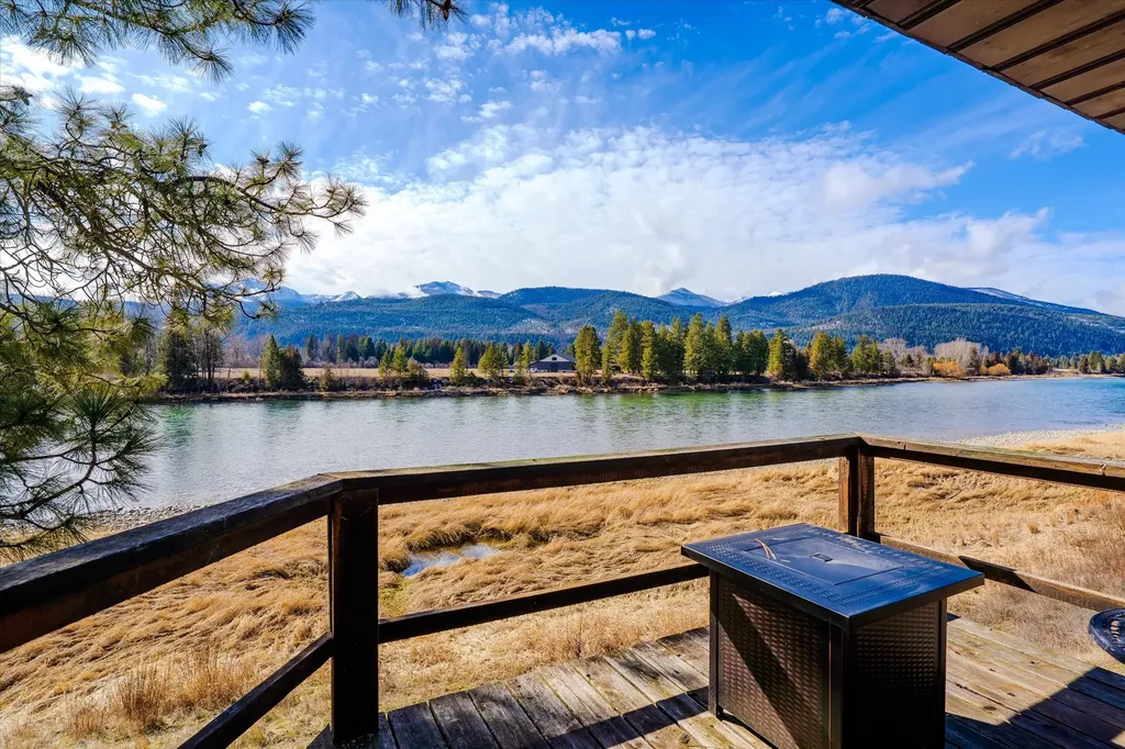 1165 Kootenai River Road Libby MT 59923