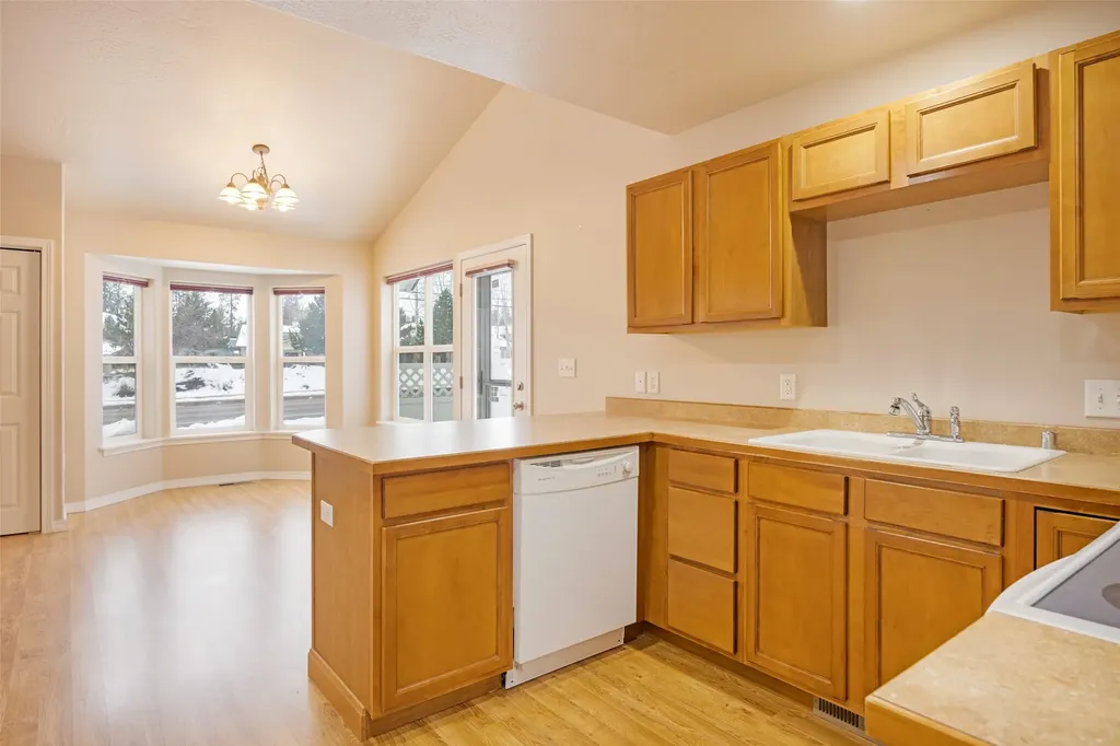 1302 Lily Court Missoula MT 59802