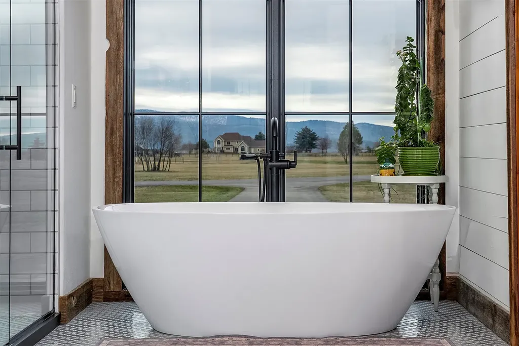 93 Goose Lane Kalispell MT 59901