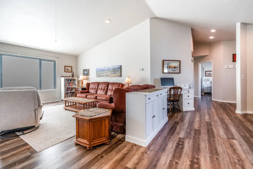 97 E Nicklaus Avenue Kalispell MT 59901