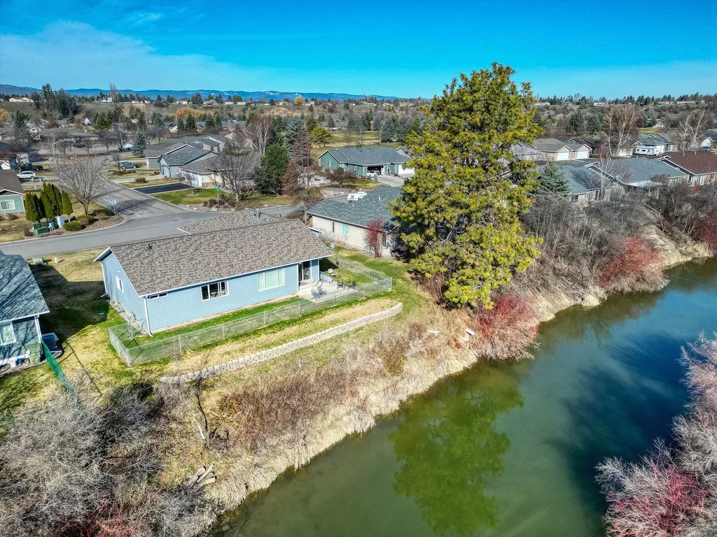 97 E Nicklaus Avenue Kalispell MT 59901