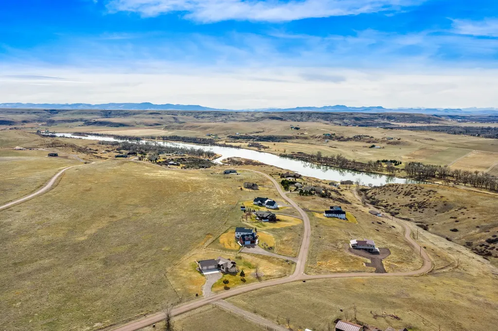 16 Bend Park Road Great Falls MT 59404