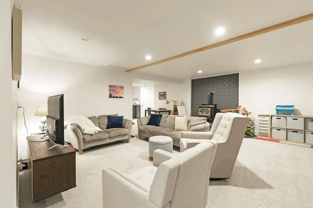13 Contour Road Missoula MT 59802