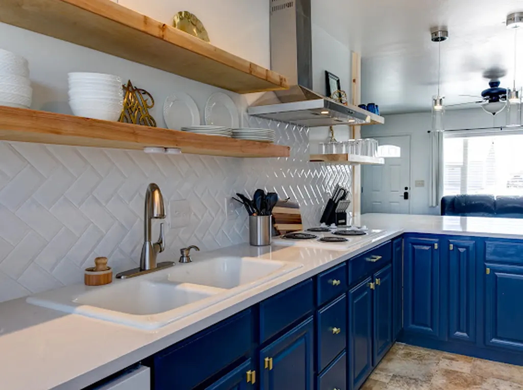 305 Lathrop Street W Clyde Park MT 59018