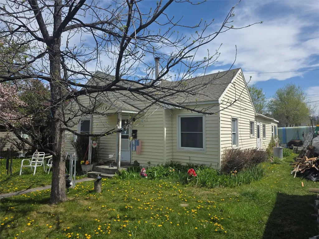 114 N 7th Street Hamilton MT 59840