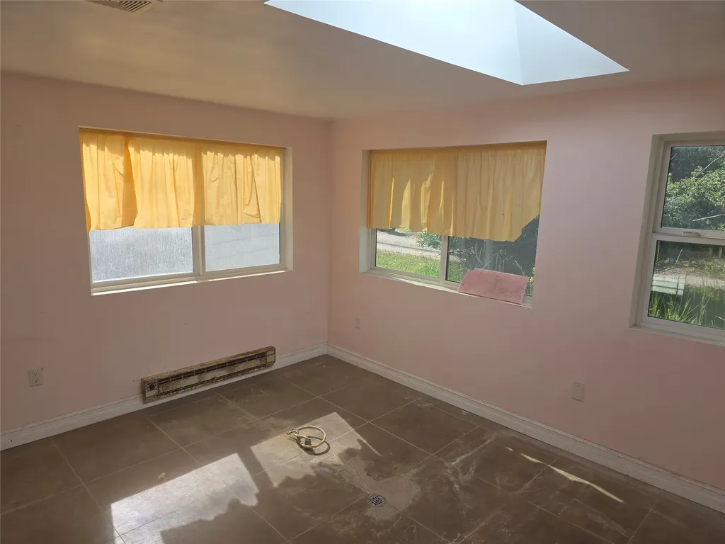 114 N 7th Street Hamilton MT 59840