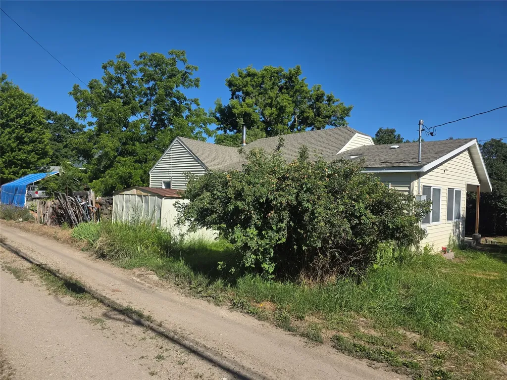 114 N 7th Street Hamilton MT 59840