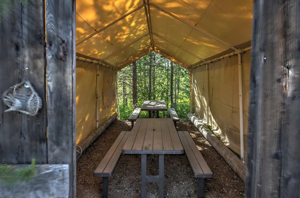 12135 Us Highway 2 E West Glacier MT 59936